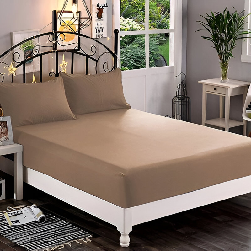 Fitted sheet in Beige