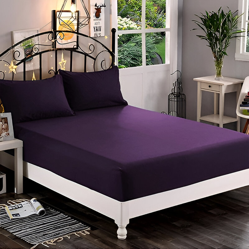 Fitted sheet in Purple